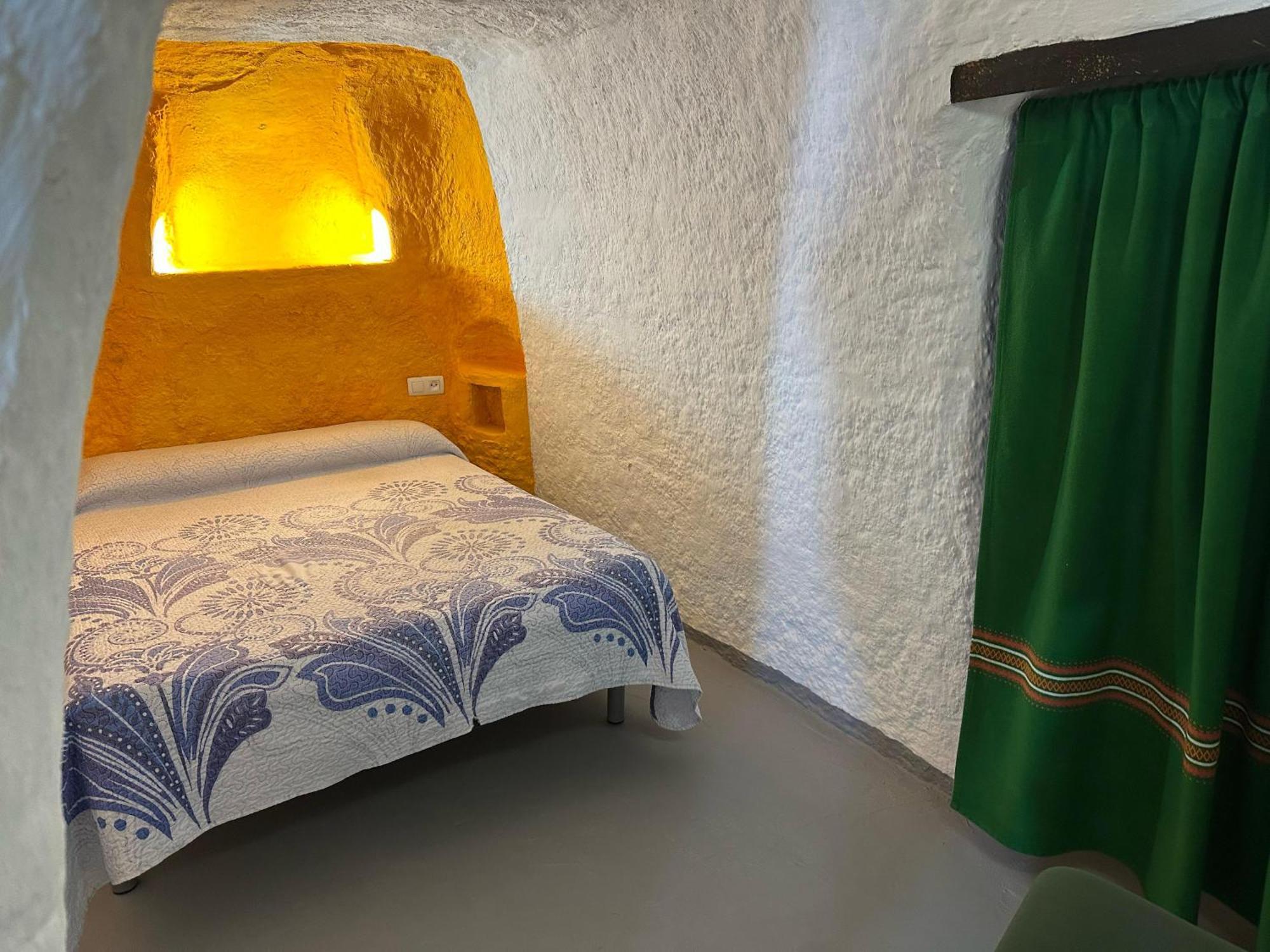 Alojamientos Cuevas Tiana El Aljibete Extérieur photo